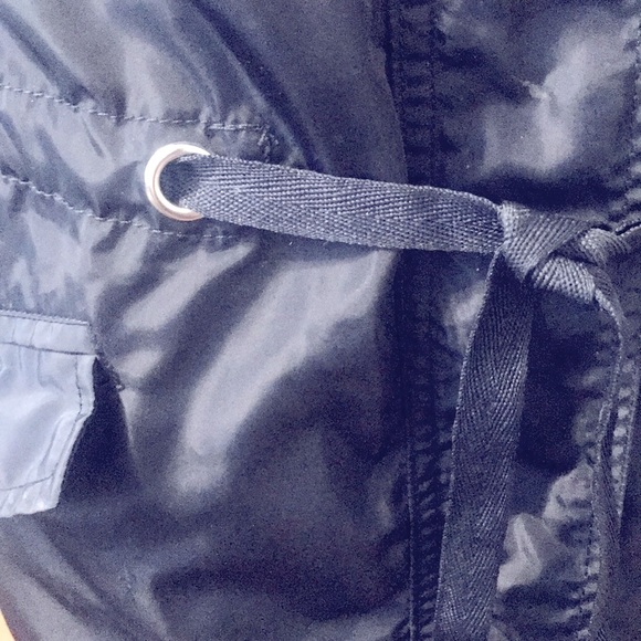 NWOT Navy blue rain coat - Picture 9 of 13